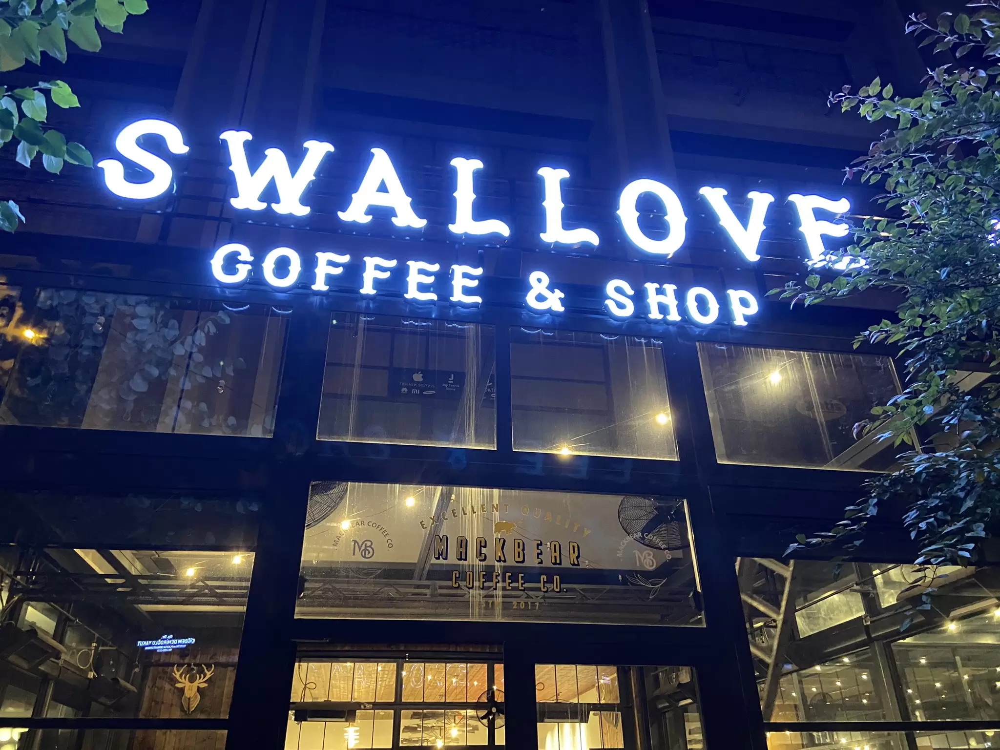 Swallove Coffee Shop